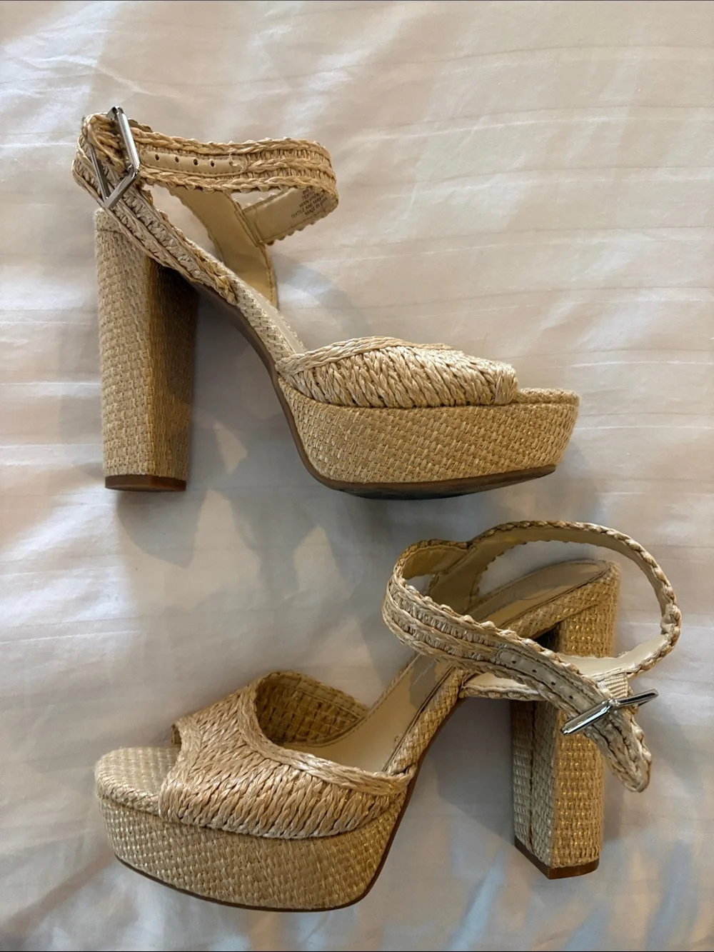 Jessica Simpson Tan Woven Espadrille platform Sandals 5”